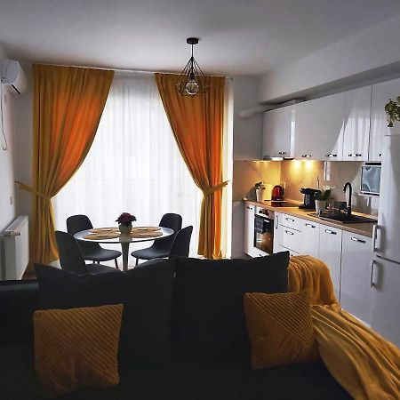 Apartament Luca P4B Oradea Prima Residence Esterno foto