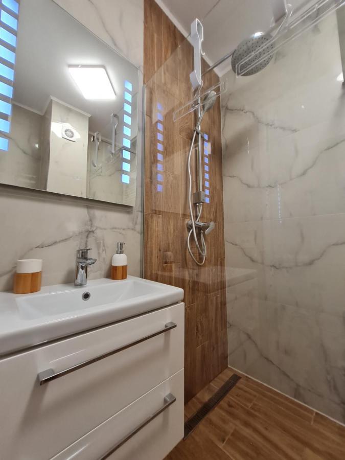 Apartament Luca P4B Oradea Prima Residence Esterno foto