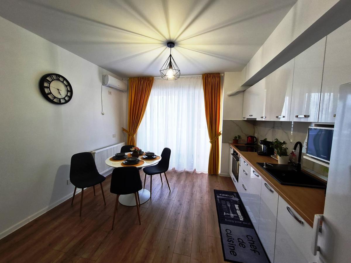 Apartament Luca P4B Oradea Prima Residence Esterno foto